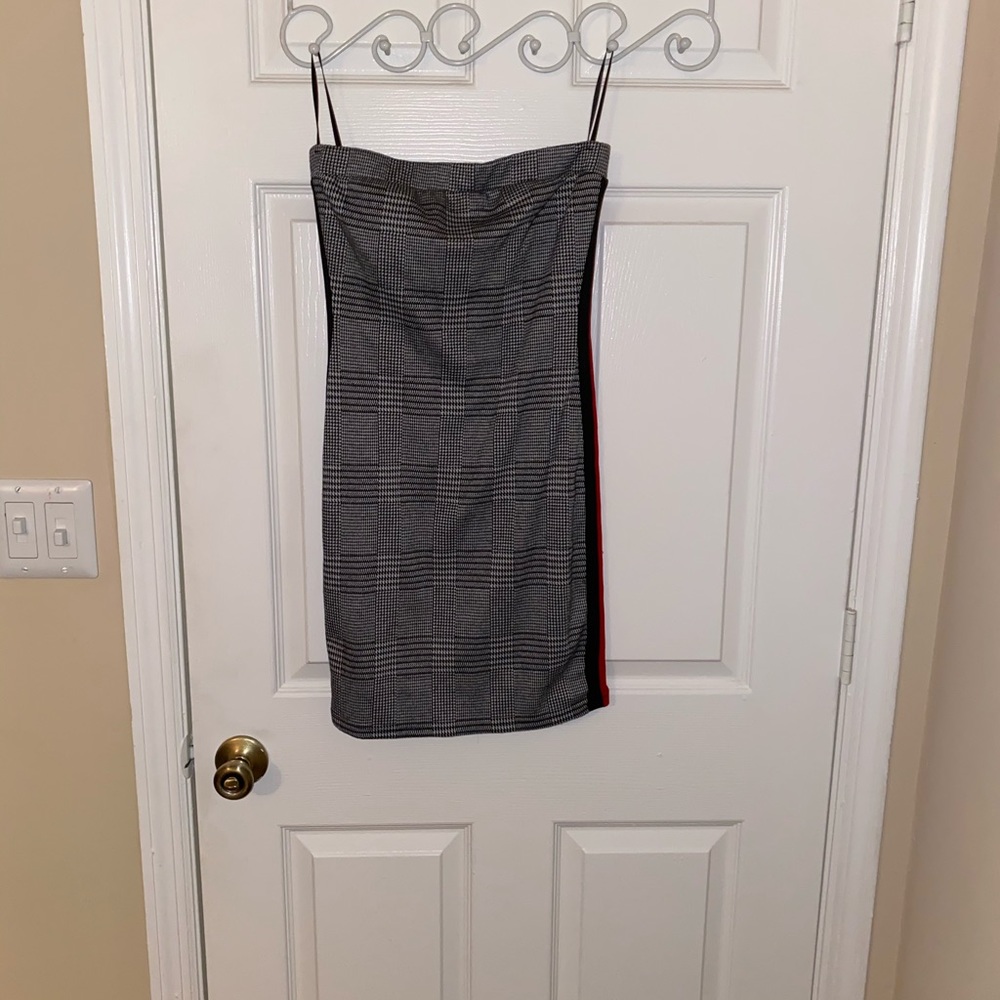 Mini strapless dress